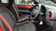 Toyota Aygo X 1.0 VVT-i Edge 5dr Petrol Hatchback